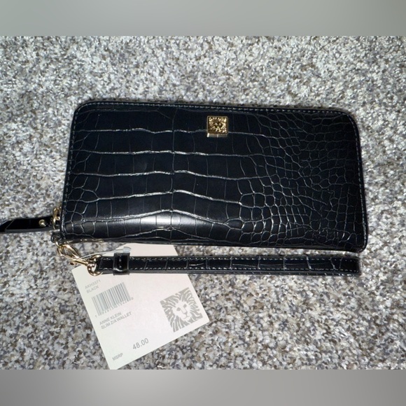 Anne Klein black slim zip around wallet - Picture 6 of 6